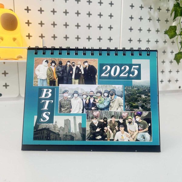 Calendario de mesa 2025 BTS