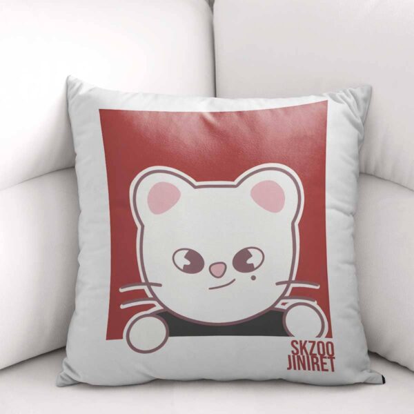 Almohada SKZOO 04