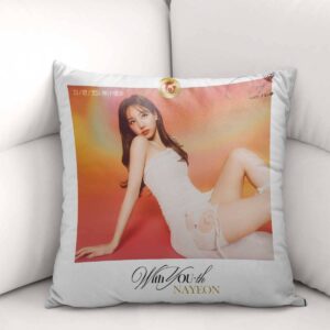 Almohada Twice 04