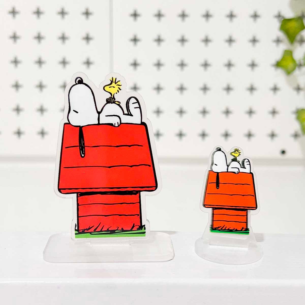 Figura acrílica Snoopy 04